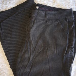 Old Navy Mid-rise Gray Pinstriped Trousers